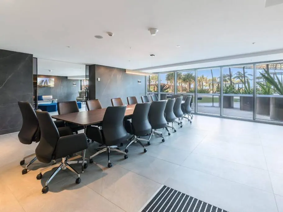 Daire Luxury Jewel Beachfront King Suite Gold Coast