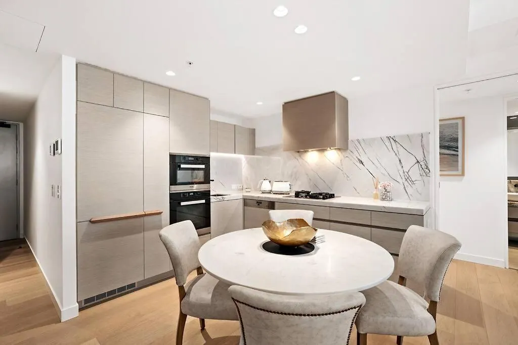 Daire Luxury Jewel Beachfront King Suite Gold Coast